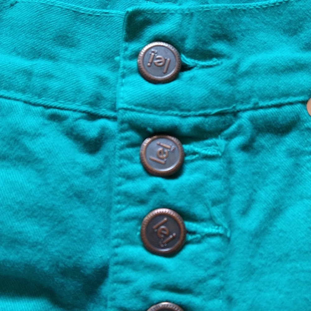Vintage lei Shorts - Picture 3 of 5